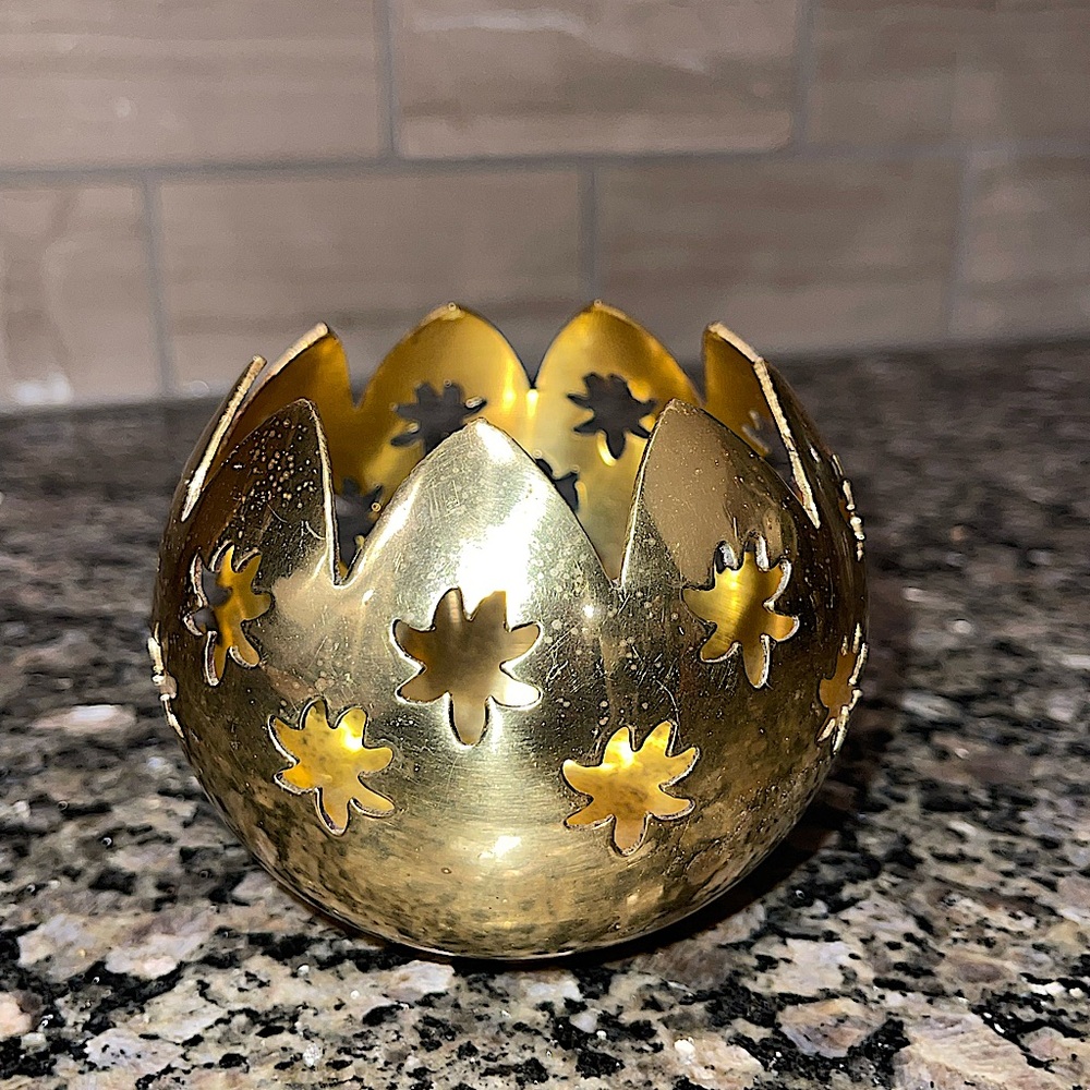 Brass Tealight Candleholder